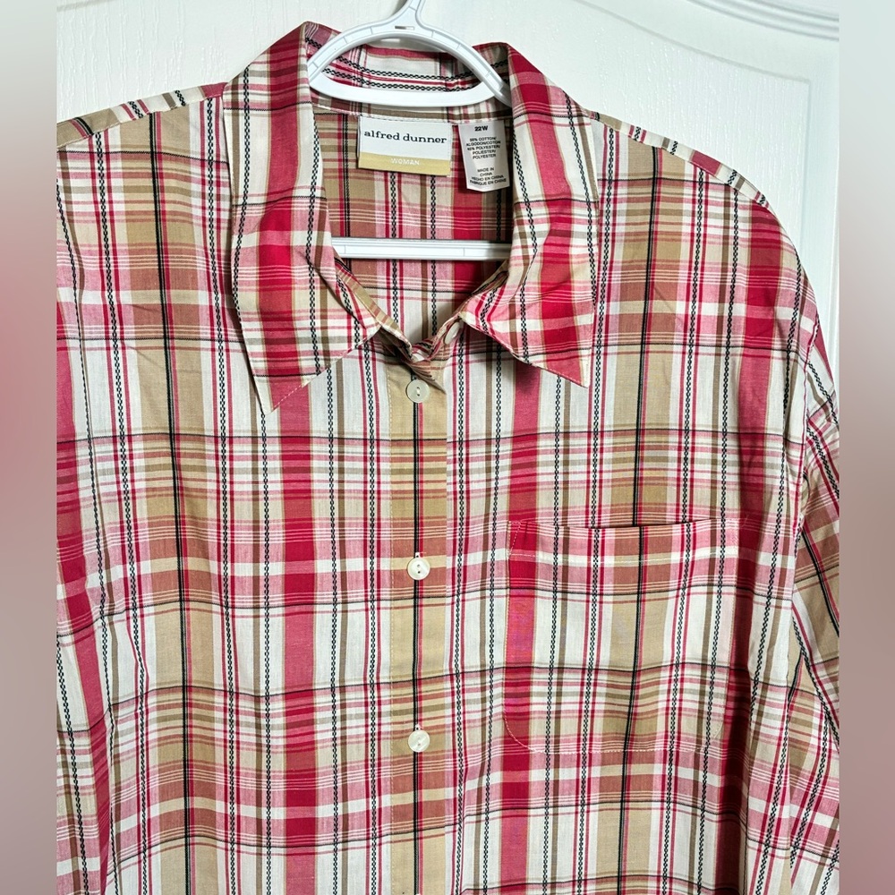 Women’s Alfred Dunner Long Sleeve Button Up Pink Plaid Shirt NWT Size 22W - Picture 5 of 13